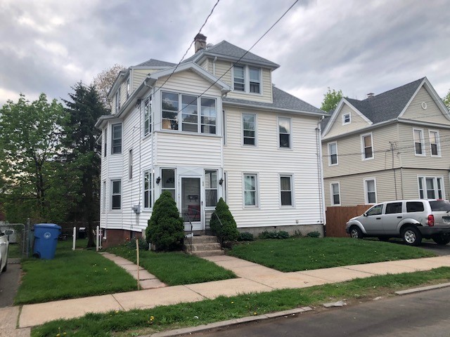 56 Cottage Pl in New Britain, CT - Building Photo