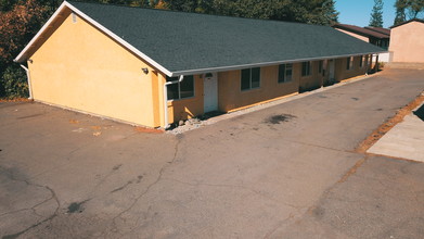 1211 Wurch Way in Redding, CA - Building Photo - Other