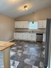 10248 Stillwell Dr in Avon, IN - Building Photo - Building Photo