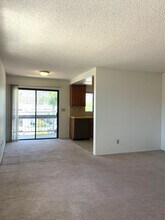 1255 W 7th St in Los Angeles, CA - Building Photo - Building Photo