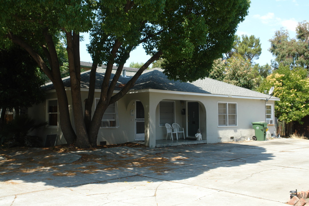 975-977 Vermont St in San Jose, CA - Building Photo