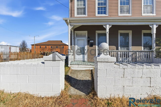 property at 2820 Q St