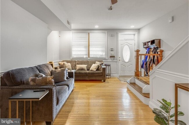 property at 920 S 16th St