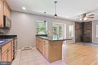 2509 Hobbs Rd in Glenwood, MD - Building Photo - Building Photo