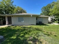 5606 Thrush Dr photo'