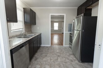 111 E Forest Ave in Columbia, MO - Building Photo - Building Photo