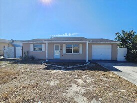 6324 Lomand Ave in New Port Richey, FL - Building Photo
