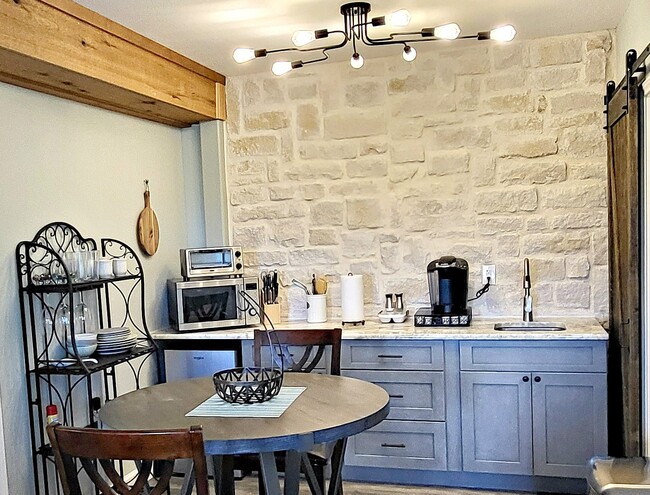 property at 1526 Lakeside Dr W