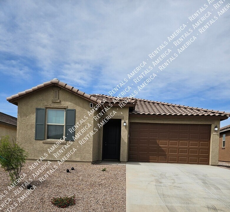5758 W Tumacacori Trl in Oro Valley, AZ - Building Photo