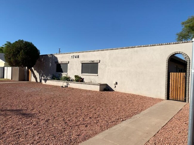 1748 E Yale St in Phoenix, AZ - Building Photo - Building Photo