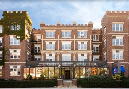 1243 Beacon St, Unit 1223-412