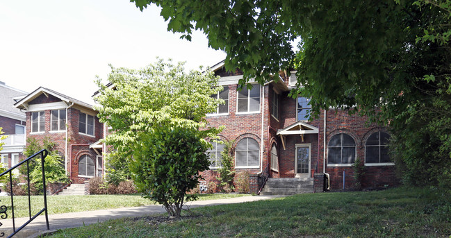 Clinch Ave Apartments in Knoxville, TN - Foto de edificio - Building Photo