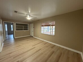 3038 Meadow Ave in Shreveport, LA - Building Photo - Building Photo