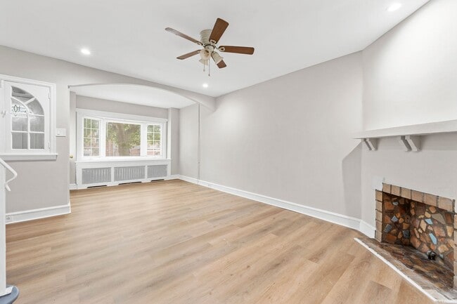 1903 1/2 72nd Ave in Philadelphia, PA - Building Photo - Building Photo