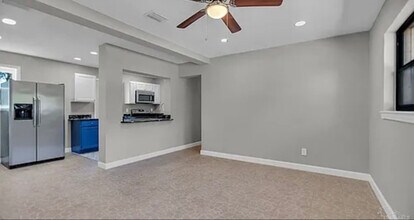 22 Adkinson Dr in Pensacola, FL - Foto de edificio - Building Photo