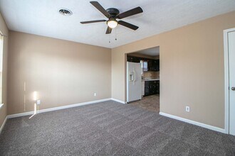 411 Eddy St in Oak Grove, KY - Building Photo - Building Photo