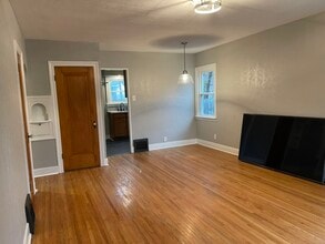 3108 N Parish Ave in Peoria, IL - Building Photo - Building Photo