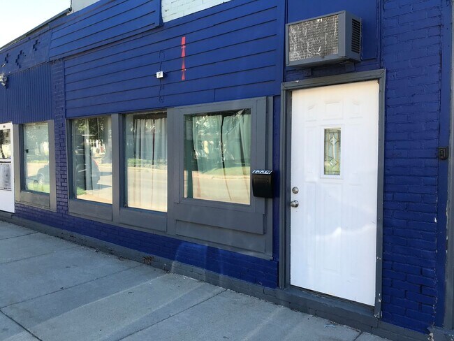 1332 Minnehaha Ave W in St. Paul, MN - Building Photo - Interior Photo