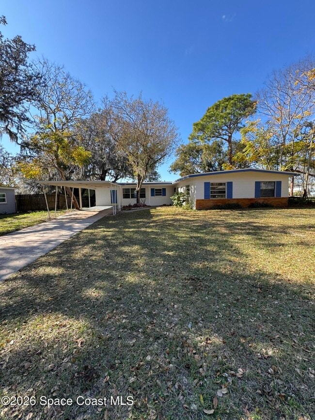 property at 14 S Hilltop Dr