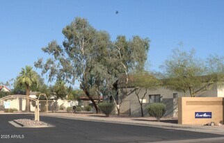 1315 E Susan Ln in Tempe, AZ - Building Photo