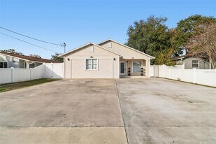 1705 W Norfolk St in Tampa, FL - Building Photo