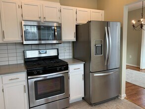 4138 Fountainside Ln-Unit -# A204 in Fairfax, VA - Building Photo - Building Photo