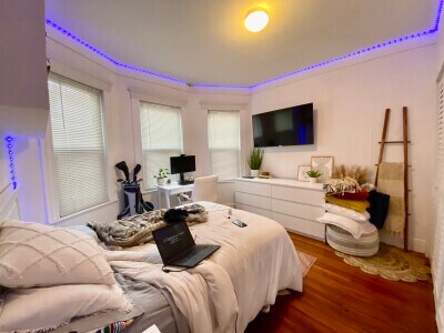 27 Fainwood Cir, Unit 1 in Cambridge, MA - Building Photo