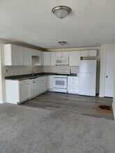 4 Knights Bridge Dr in Nashua, NH - Building Photo - Building Photo