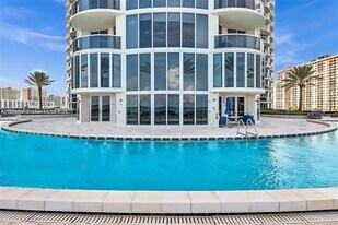 17201 Collins, Unit 3402 in Sunny Isles Beach, FL - Building Photo