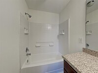 2502 Bammelwood Dr photo'