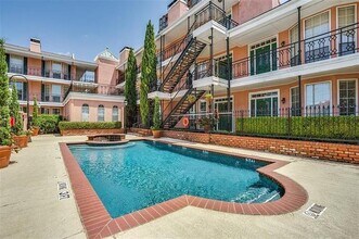 3208 Cole Ave in Dallas, TX - Building Photo - Building Photo