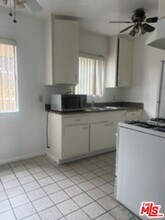 1215 S Ardmore Ave in Los Angeles, CA - Building Photo - Building Photo