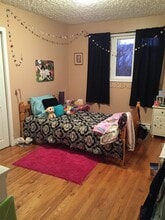 121 Canada Dr in St John's, NL - Building Photo - Building Photo