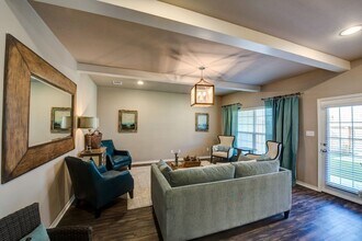 411 Kate in College Station, TX - Building Photo - Building Photo