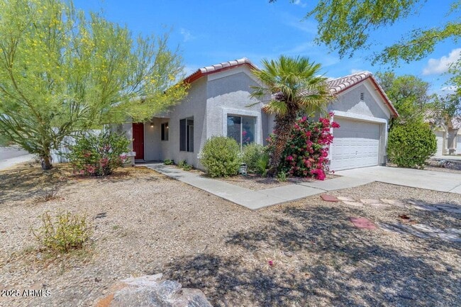property at 2028 W Alice Ave