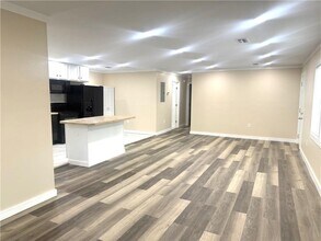 3301 Kelwin Ave in Brunswick, GA - Building Photo - Building Photo