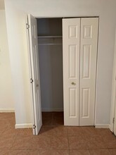 1200 E 26th St, Unit 1 in Houston, TX - Building Photo - Building Photo