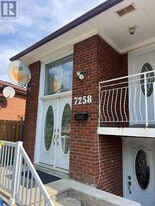 7258 Sills Rd in Mississauga, ON - Building Photo