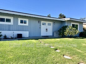 1012 Barrett Ave in Chula Vista, CA - Building Photo