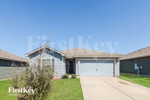 14219 Chaps Dr in Dallas, TX - Building Photo