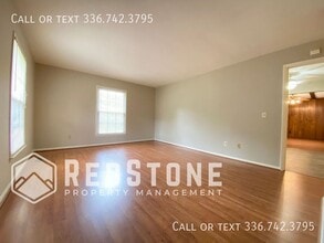 330 Doggett Dr in Graham, NC - Building Photo - Building Photo