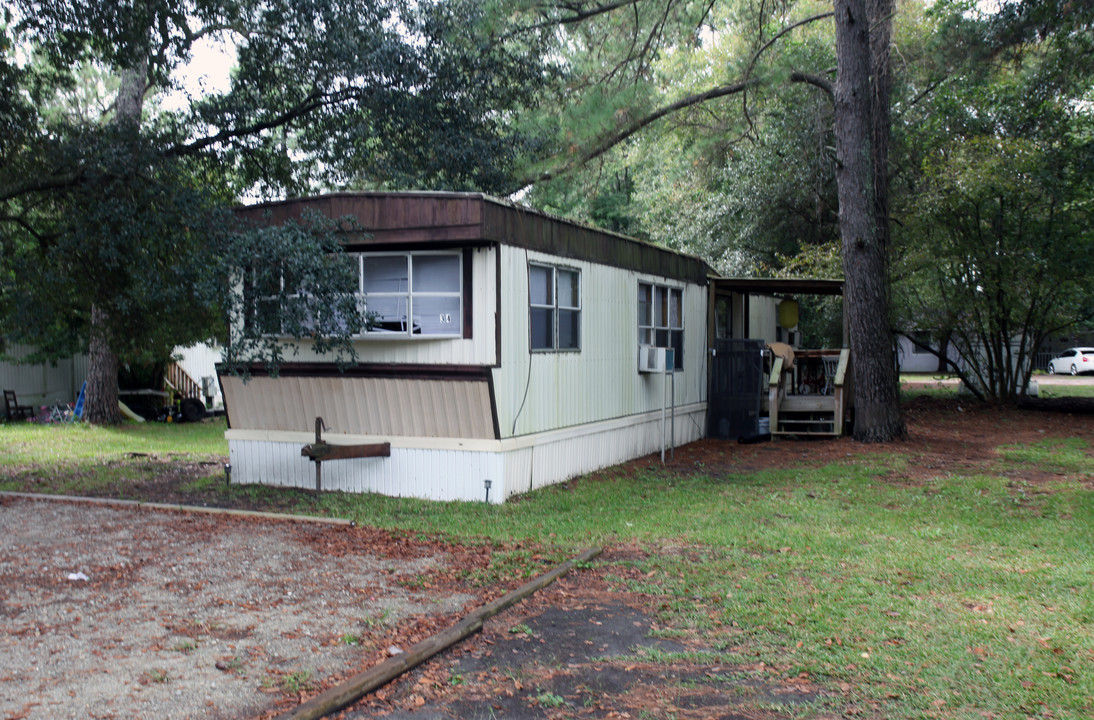 5736 Market St in Wilmington, NC - Building Photo