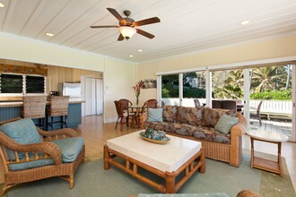 1600A Mokulua Dr in Kailua, HI - Building Photo - Building Photo