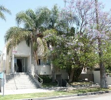 14639 Erwin St Apartments