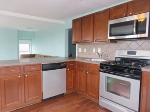 4712 Ventnor Ave in Ventnor City, NJ - Building Photo - Building Photo
