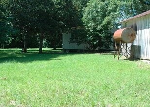 218 Old Holden Beach Rd SW in Shallotte, NC - Building Photo - Building Photo