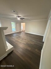 112 Thorn Dr in Youngsville, LA - Building Photo - Building Photo