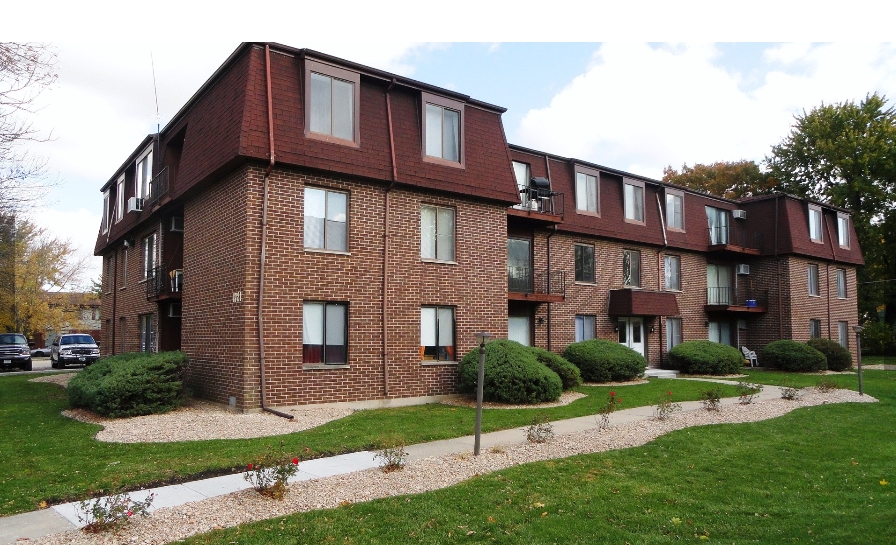 Brentwood Apartments in Morris, IL - Foto de edificio