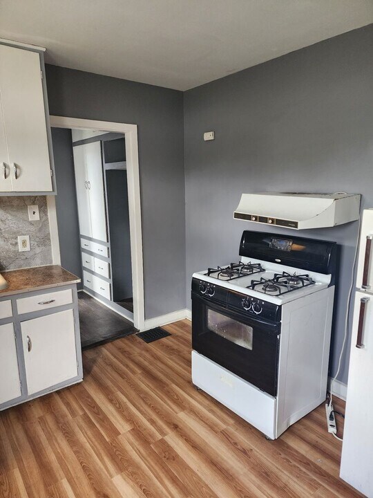 179 W 4th St-Unit -D in Mansfield, OH - Foto de edificio
