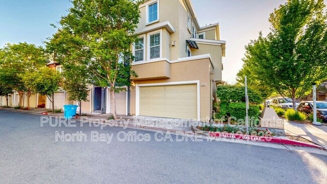 2314 Chanate Rd in Santa Rosa, CA - Building Photo - Building Photo